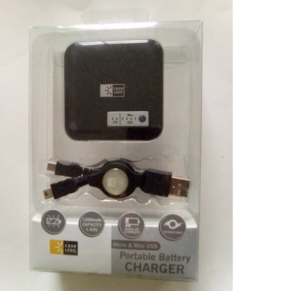 Case Logic Portable Battery Charger Power Bank with Micro USB & Mini USB Cables - Picture 2 of 2